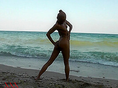 Flexible Strand Workout - Watch4Fetish