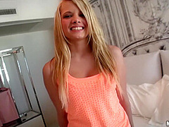 Sensual Bimbo Mind-blowing Sex Scene - Little Taylor