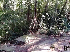 Ninfeta E Flagrada Fazendo Boquete Em Praca Da Cidade No Rj E Kika Em Negao Dotado 8 Min