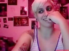 skype girl having fun 0204