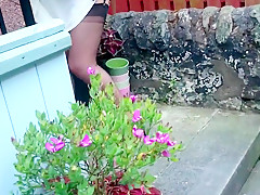 Fully fashioned nylon teasing