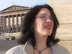 Outdoor - peeing 1 of 4