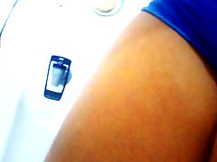 Novinhas de shortinho