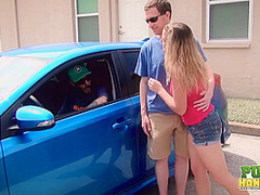 Cute blonde Kendra Lynn loves being naughty in public - Public Handjobs