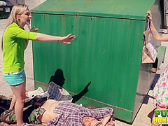 Raquel Roper Jessie Young- Hands-On Help for Homeless Man - Public Handjobs