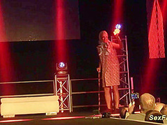 Public Mastrubation on Sexshow