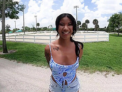 Ameena Green - Chicago Teen Sucks Cock In Public Before Oiling Up And Fucking Hard