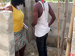 Ally Style In Please Fucked Me Very Fast Here Because This Building Is Full With People That Work Here 7 Min