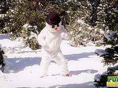 Helpless Brandi de Lafey Strokes A Lonely Snowman - Public Handjobs