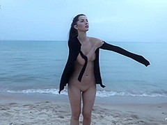 Madelyn - Beyond The Sea