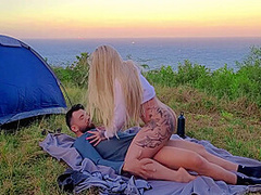 Sexo Arriscado Casal Amador Real Fodendo Em Acampamento 520 9 Min With Lina Paige