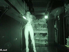 Jeny Smith got naked at the party in night club