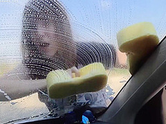 Public Carwash Action Escaleted Quickly