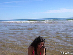 Chrochless bikini modelled in public