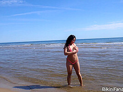 Chrochless bikini modelled in public