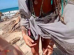 Gostosa Com Tesao Quer Foder Em Praia Publica Famosa 7 Min With Dread Hot