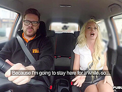Bigass n bigtits MILF fucked outdoor in car by driving tutor