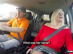 Curvy mature lady in stockings public fucked in car outdoor