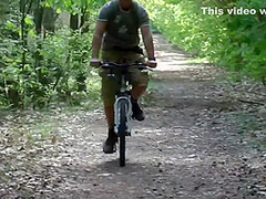 Nude In Public Fahrrad