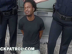 Maggie Green And Joslyn Jane - Suspect With Attitude Fucking Da Police Outdoors On A Roof 10 Min