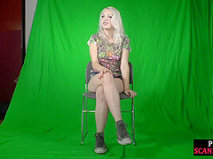 Public deepthroating slut shows public nudity outdoor