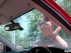 Phoebe Adams And Ryan Ryder In Special Service At The Car Wash