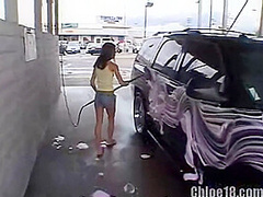 Amateur teen masturbates in a car