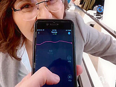 Blowjob In The Chaning Room - Shopping In The Mall Goes Wild - She Swallows My Cum In Public 8 Min