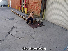 Penelope Reed fucks the cop that saves her from being mugged - ScrewTheCops