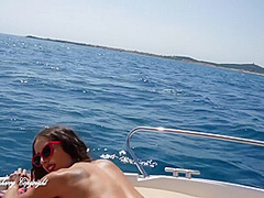 Promenade Coquine En Bateau Pres Du Malgre Le Vent Et Les Vagues With Cap D'agde