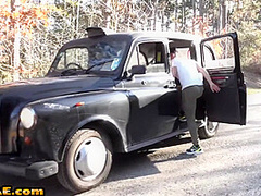 Cabdriver busty babe fucked outdoor in the cab by customer