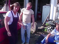 Auch Mutti Will Gefickt Werden Und Treibts Mit 2 Fremde