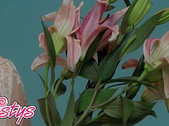 Aria Taylor - Elegant Beauty Moans As She Squeezes Her Nipples & Fingers Her Pussy