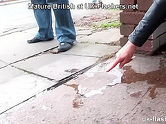 Public Flashing & Pissing With Jasmine Jae