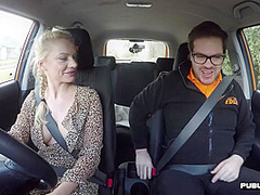 Driving student busty babe public fucked outdoor in the car