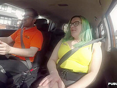 Chubby driving student public fucked by tutor outdoor in car