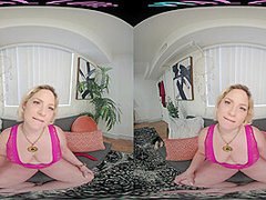 Big titty blonde gets off with her toy in virtual reality