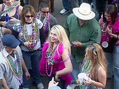 wild party girls mardi gras scene 10