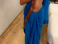 Indian bhabhi seductive fucked by gym trainer hindi audio