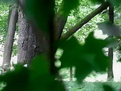 Girls pee outdoor voyeurr ( gizli cekim )