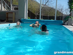 GrandMams - Granny Pool Orgy