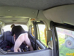 Kinky Girl In Taxi Action