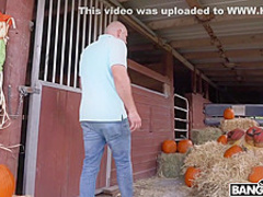 Rose Monroe, Valentina Jewels - Pumpkin Booty Patch
