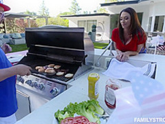 Family Fourth Of July Ariella Ferrara And Jennifer Jacobs