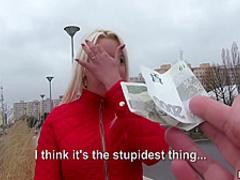 Lady Dee - Innocent Student Makes Amateur Porn