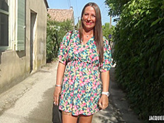 Mila 34 Shows Us Her Sacred Character French