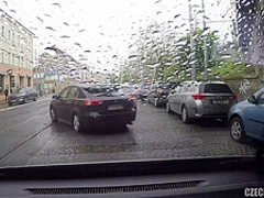 Squirting Schoolgirl