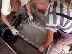 Extreme Streets - Embed In Concrete! 4 Min