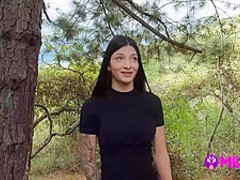 Salome Gil In Offering Money To Sexy Girl In The Fore