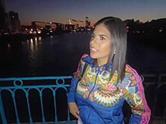 Se Fait Defoncer Dans Rue Par 2 Inconnus Pour Compenser Les Dettes De Son Frere !!! - Sheila Ortega